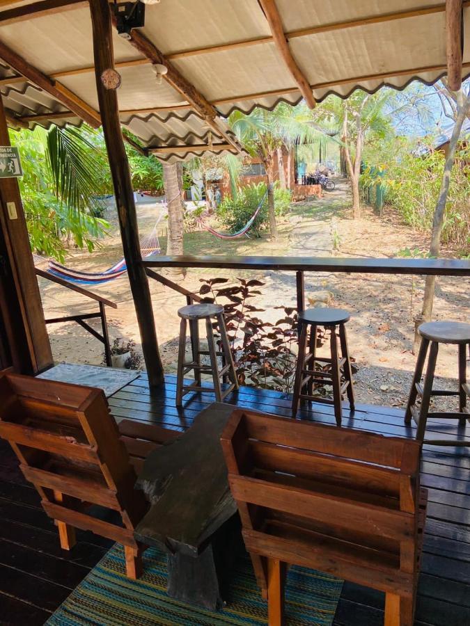 Luminosa Uvita Hostel Bagian luar foto