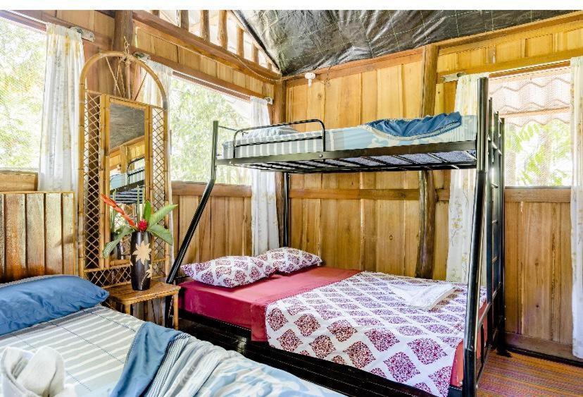 Luminosa Uvita Hostel Bagian luar foto